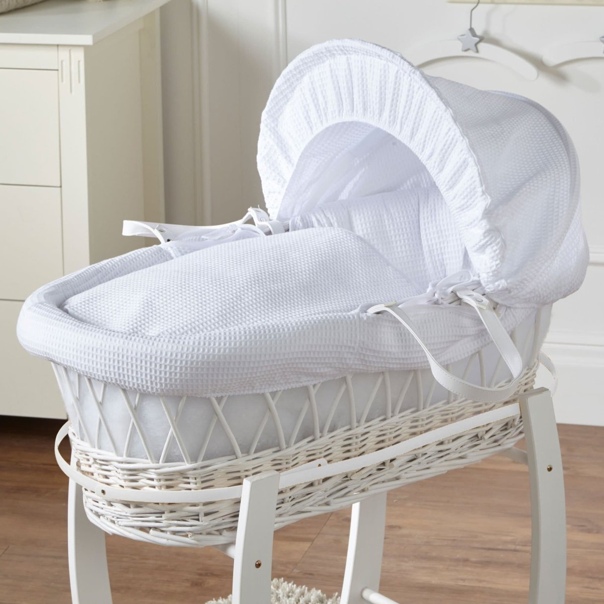 Wicker Moses Basket-No stand included.
